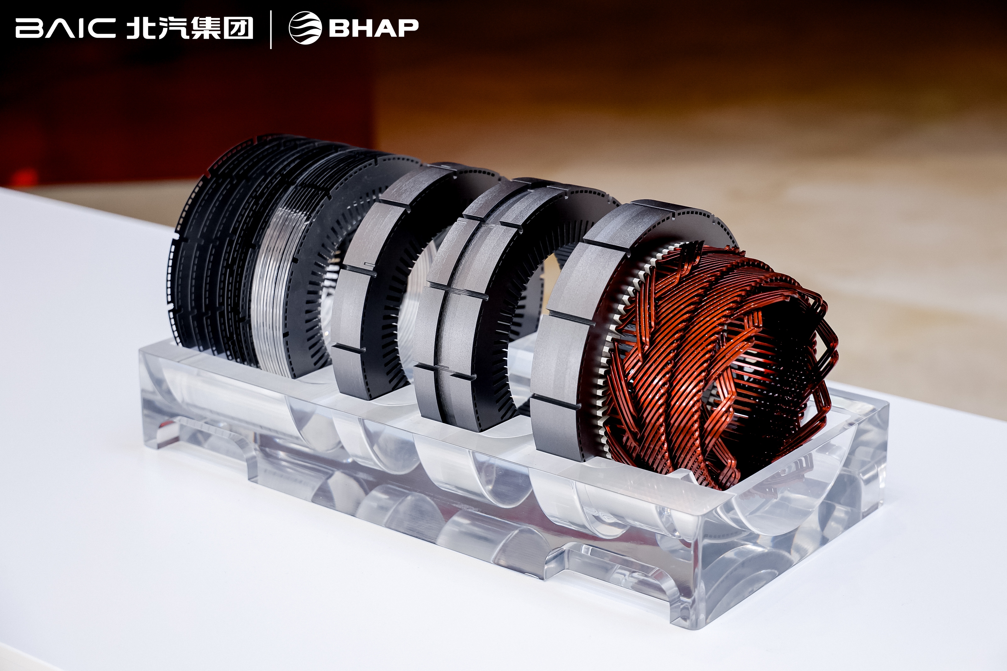 產品5.JPG 產品5.JPG